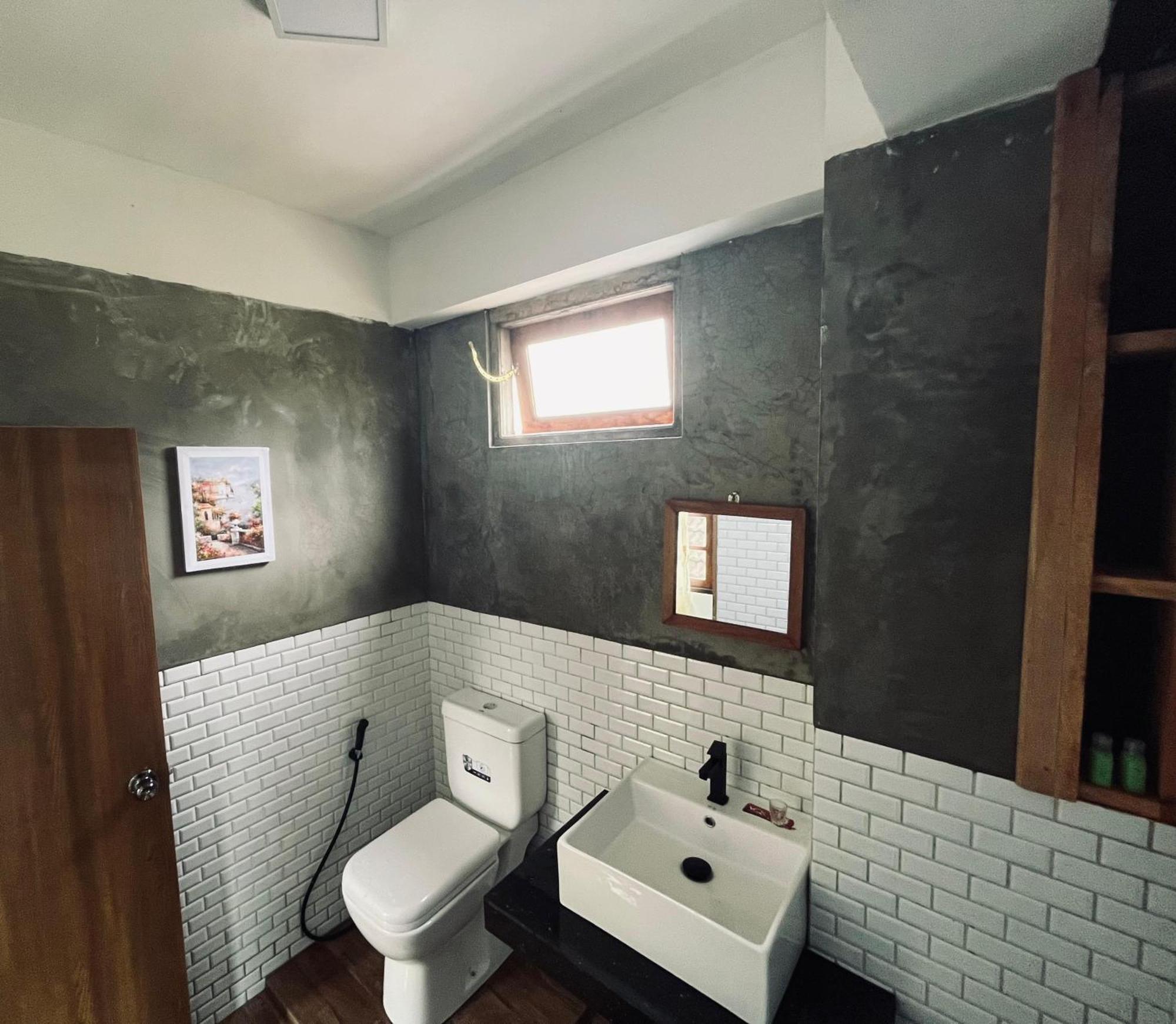 The Urban Hideout Apartment Нувара Елия Екстериор снимка