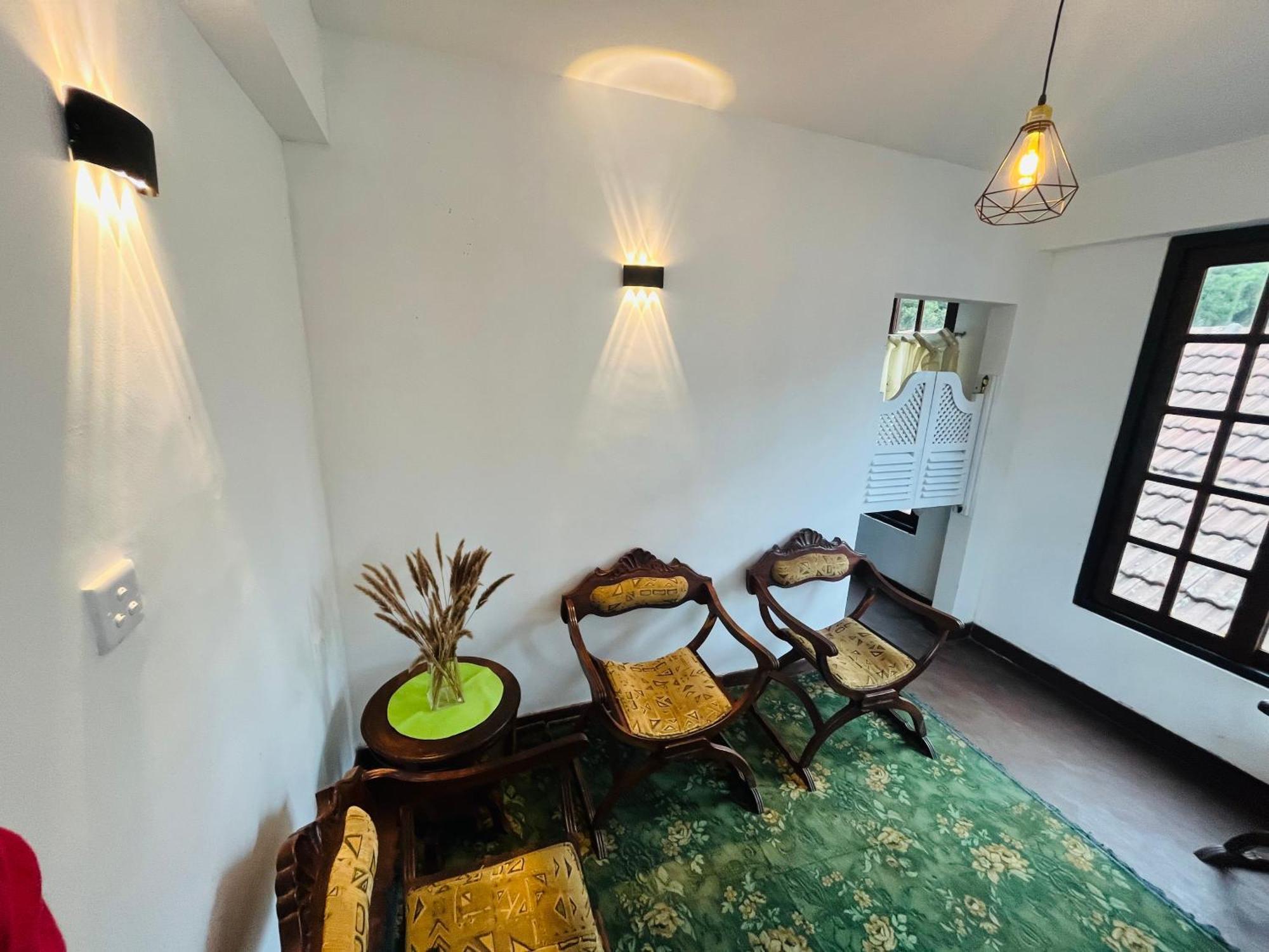 The Urban Hideout Apartment Нувара Елия Екстериор снимка